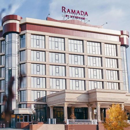 Ramada By Wyndham Shymkent Hotel Ngoại thất bức ảnh