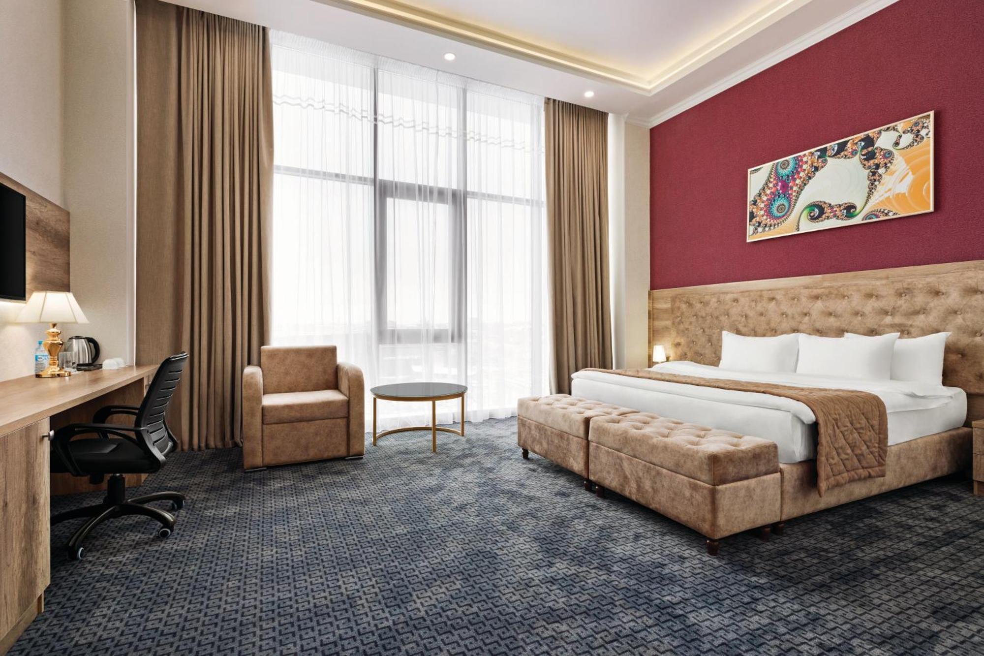 Ramada By Wyndham Shymkent Hotel Ngoại thất bức ảnh