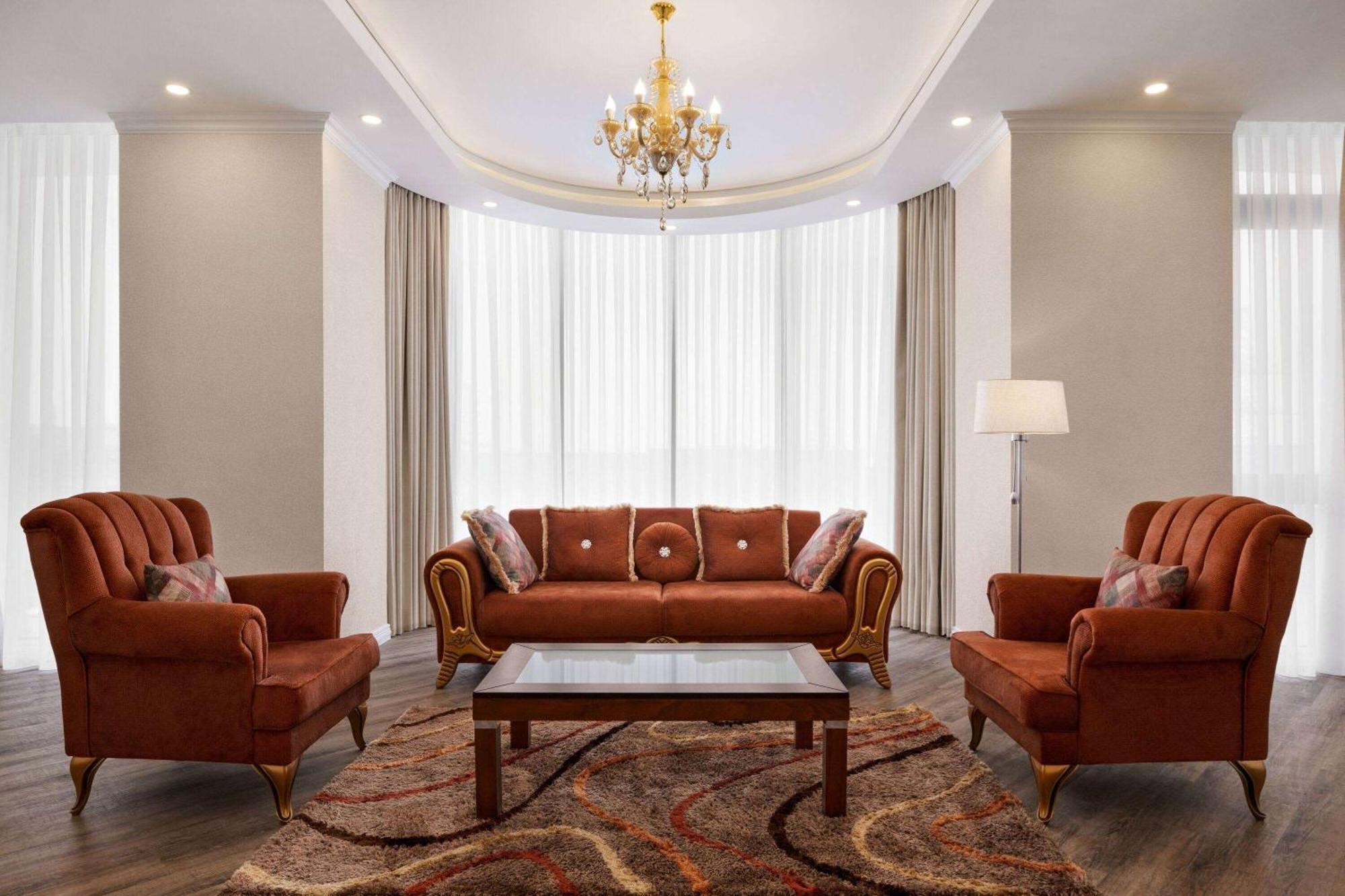 Ramada By Wyndham Shymkent Hotel Ngoại thất bức ảnh